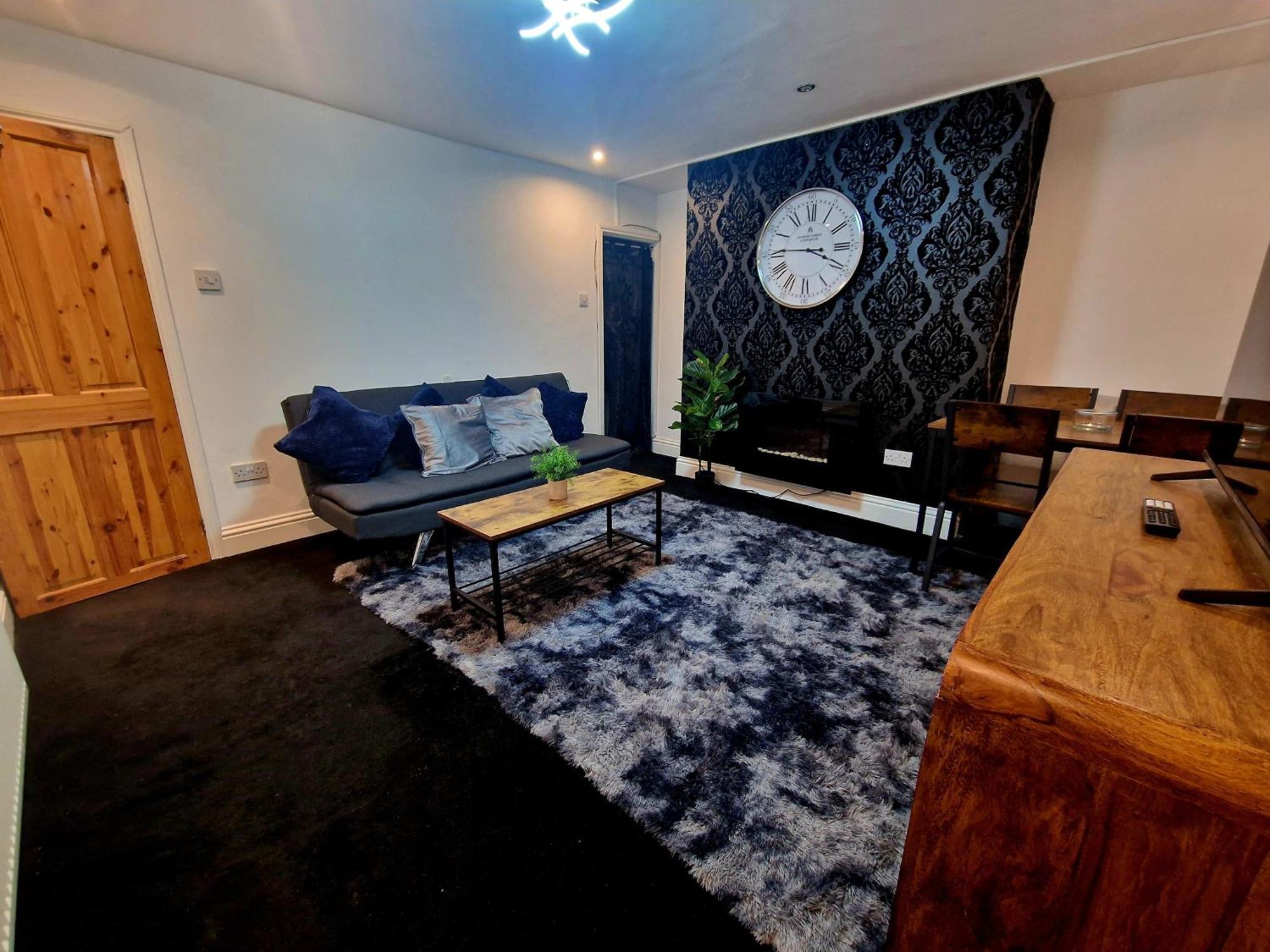 Private Courtyard Apartment In Bradford With Parking Shipley  Esterno foto